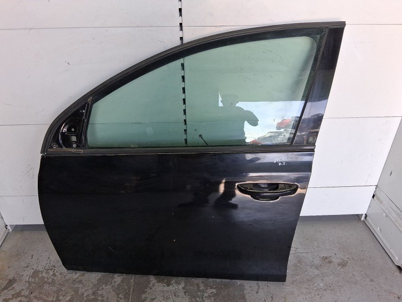 Recambio de puerta delantera izquierda para volkswagen golf vi (5k1) 1.6 tdi referencia OEM IAM 5K4831055H  