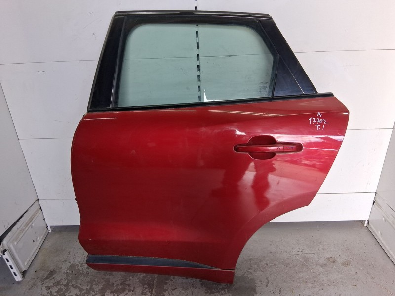 Recambio de puerta trasera izquierda para jaguar f-pace (x761) 2.0 td4 awd referencia OEM IAM T4A1371  