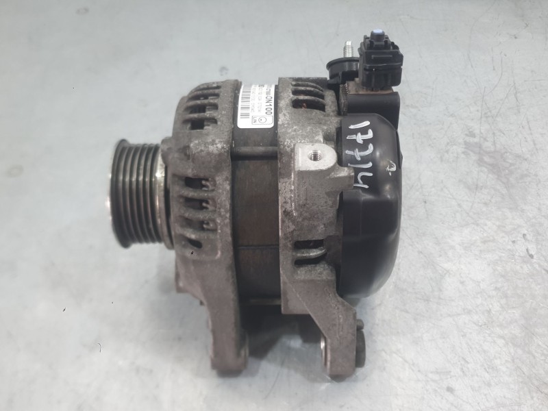 Recambio de alternador para toyota auris (_e18_) 1.4 d-4d (nde180_) referencia OEM IAM 270600N100  