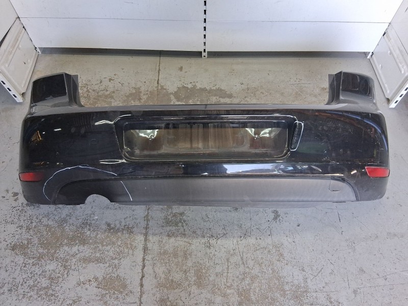Recambio de paragolpes trasero para volkswagen golf vi (5k1) 1.6 tdi referencia OEM IAM 5K6807421GRU  