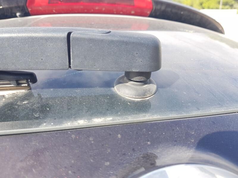 Recambio de motor limpia trasero para opel insignia a sports tourer (g09) 1.6 cdti (35) referencia OEM IAM 13227418  