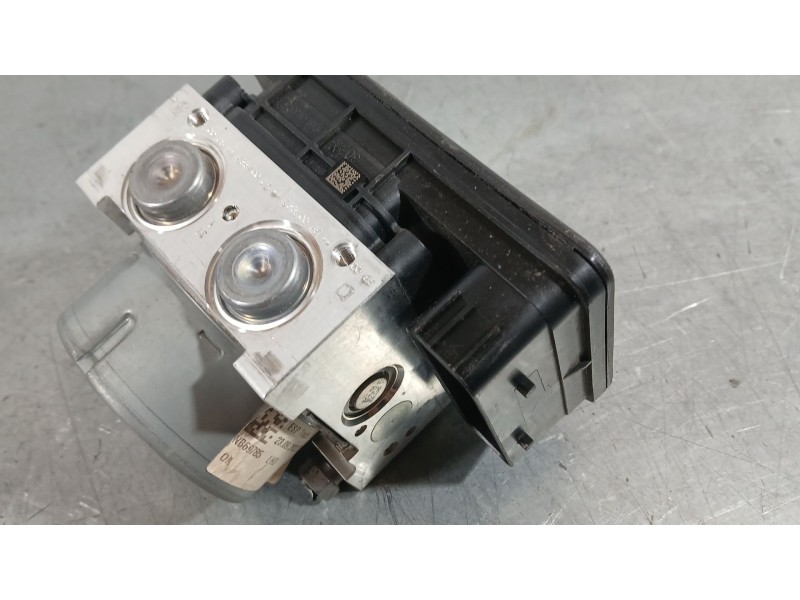 Recambio de abs para ford fiesta vii (hj, hf) 1.0 ecoboost referencia OEM IAM 2703477  