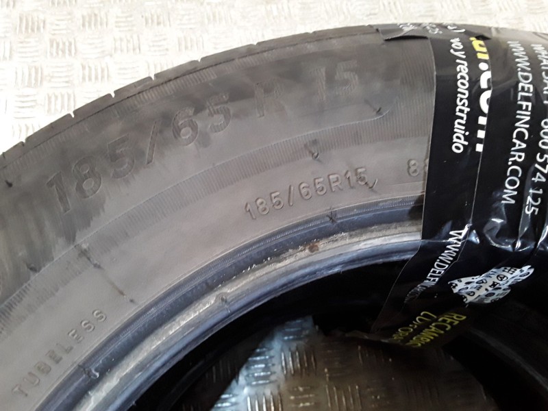 Recambio de neumatico pareja para neumaticos reutilizados - referencia OEM IAM 185651588H MICHELIN 185/65/15/88H