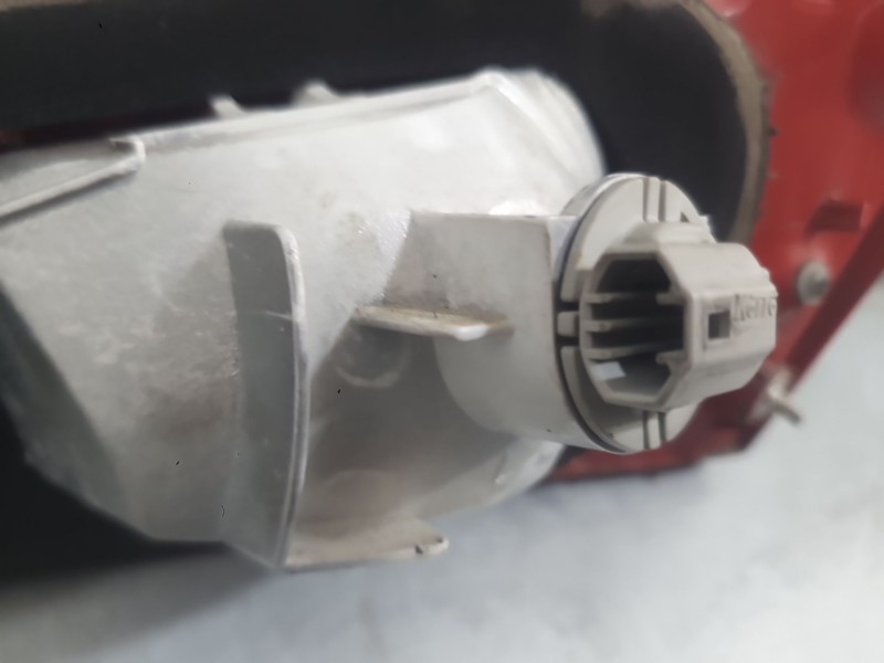 Recambio de piloto trasero izquierdo interior para toyota auris (_e18_) 1.4 d-4d (nde180_) referencia OEM IAM 8159102450  