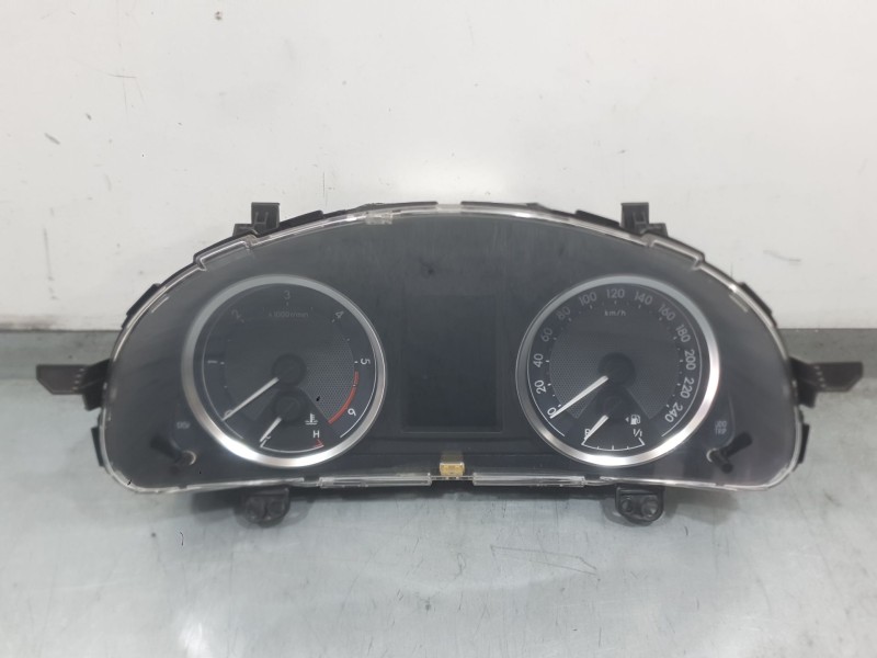 Recambio de cuadro instrumentos para toyota auris (_e18_) 1.4 d-4d (nde180_) referencia OEM IAM 5530302351C1  