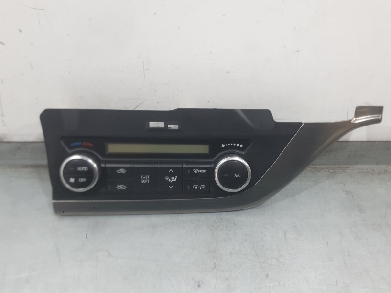 Recambio de mando climatizador para toyota auris (_e18_) 1.4 d-4d (nde180_) referencia OEM IAM 5590402060  