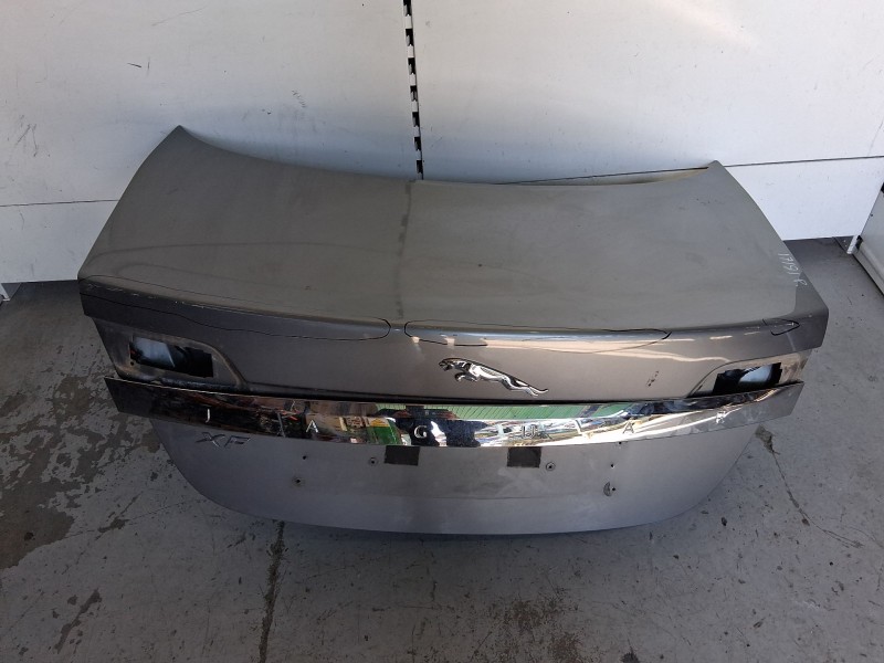 Recambio de tapa maletero para jaguar xf i (x250) 2.7 d referencia OEM IAM C2Z18986  