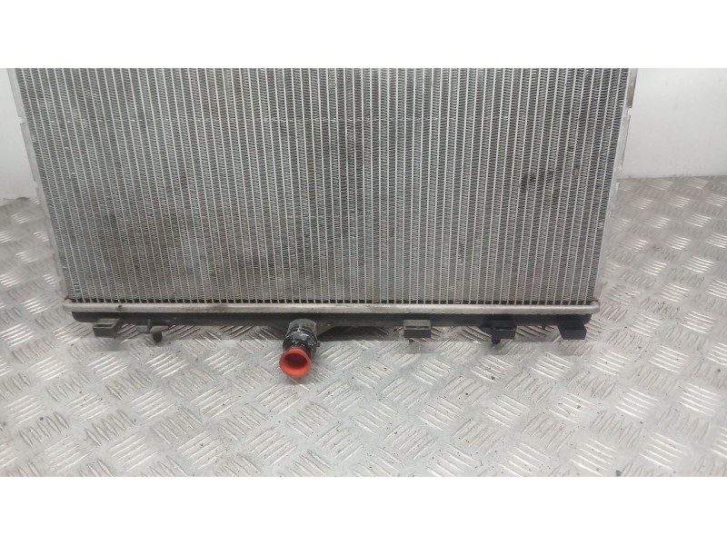 Recambio de radiador agua para peugeot 2008 ii (ud_, us_, uy_, uj_, ur_, uc_) 1.5 bluehdi 110 (udyhsk) referencia OEM IAM 982533