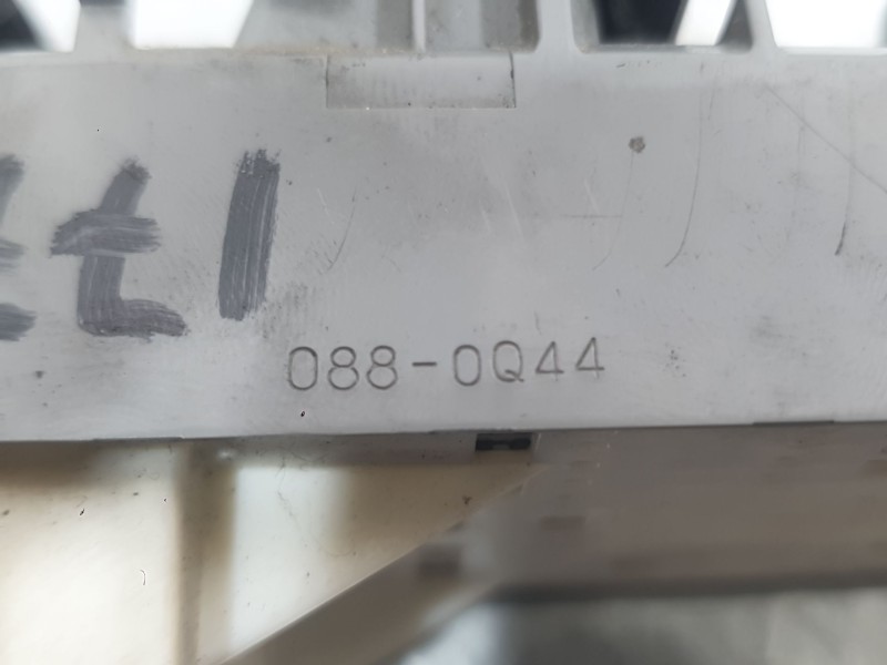 Recambio de mando elevalunas delantero izquierdo para toyota auris (_e18_) 1.4 d-4d (nde180_) referencia OEM IAM 8482002320  