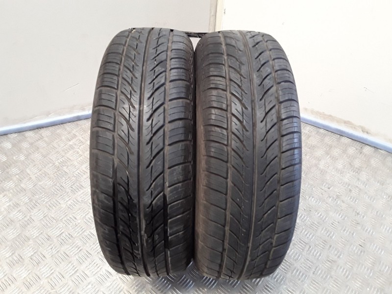 Recambio de neumatico pareja para neumaticos reutilizados - referencia OEM IAM 175651482T KORMORAN 175/65/14/82T