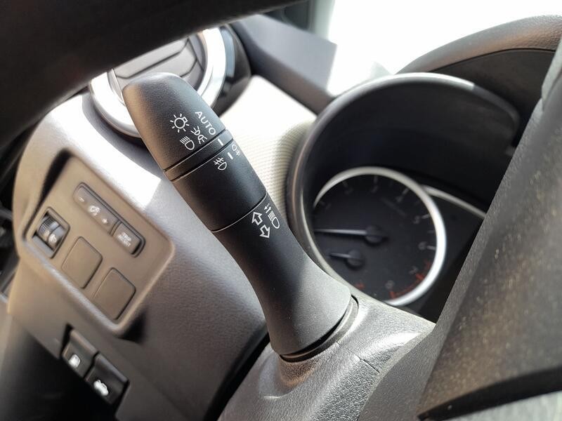 Recambio de mando luces y limpia para nissan micra v (k14) 1.0 referencia OEM IAM 255605FB2A  