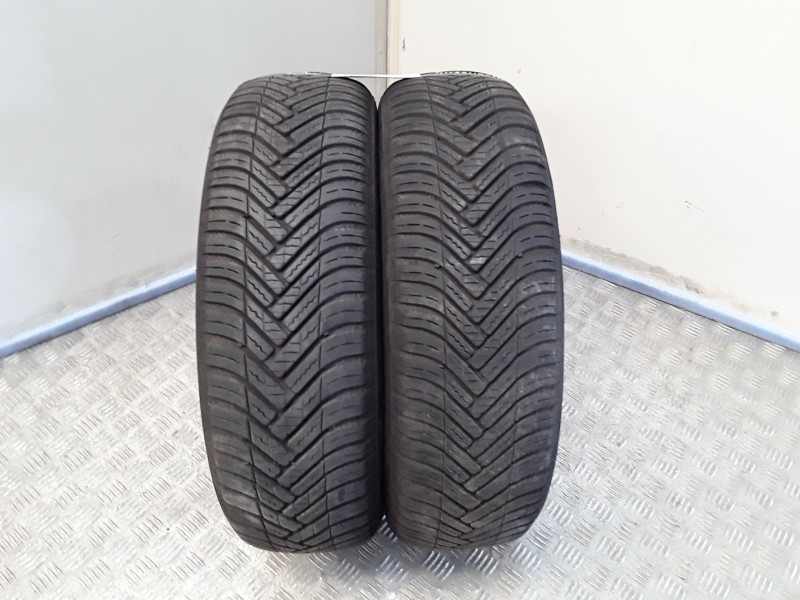 Recambio de neumatico pareja para neumaticos reutilizados - referencia OEM IAM 165601577H HANKOOK 165/60/15/77H