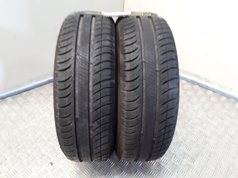 Recambio de neumatico pareja para neumaticos reutilizados - referencia OEM IAM 175651482T MICHELIN 175/65/14/82T
