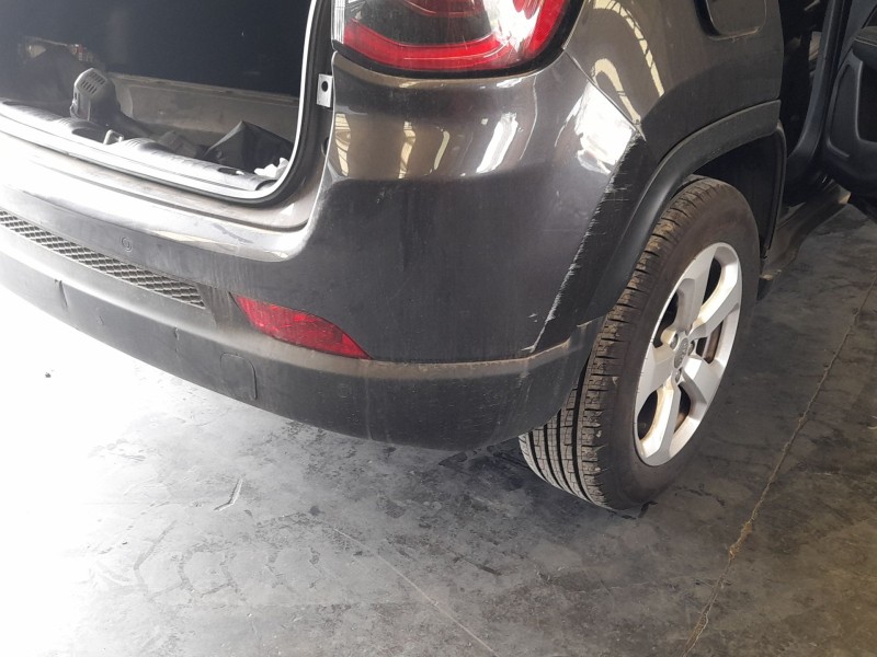 Recambio de paragolpes trasero para jeep compass (mp, m6, mv, m7) 1.4 multiair referencia OEM IAM 68351583AB  