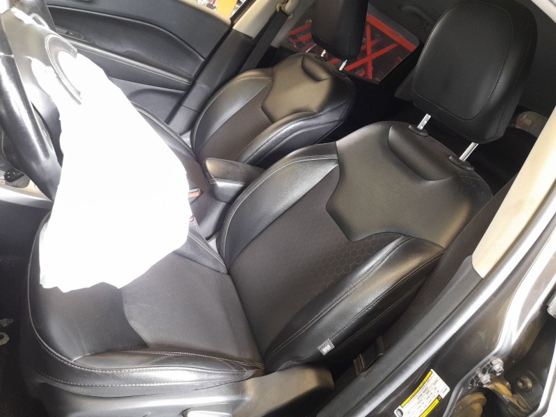 Recambio de asiento delantero izquierdo para jeep compass (mp, m6, mv, m7) 1.4 multiair referencia OEM IAM   