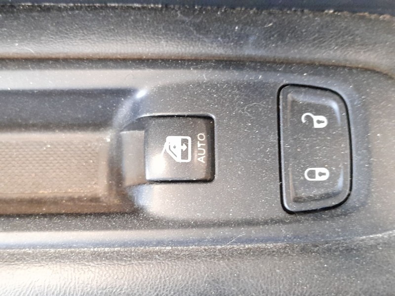 Recambio de mando elevalunas delantero derecho para jeep compass (mp, m6, mv, m7) 1.4 multiair referencia OEM IAM 6BZ31LXHAB  