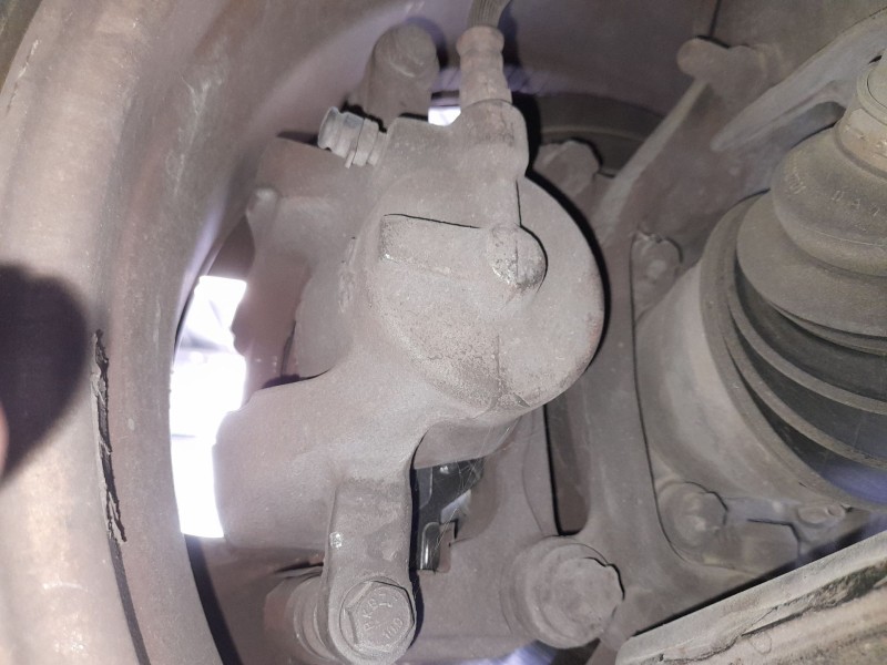Recambio de pinza freno delantera derecha para jeep compass (mp, m6, mv, m7) 1.4 multiair referencia OEM IAM 68346906AB  
