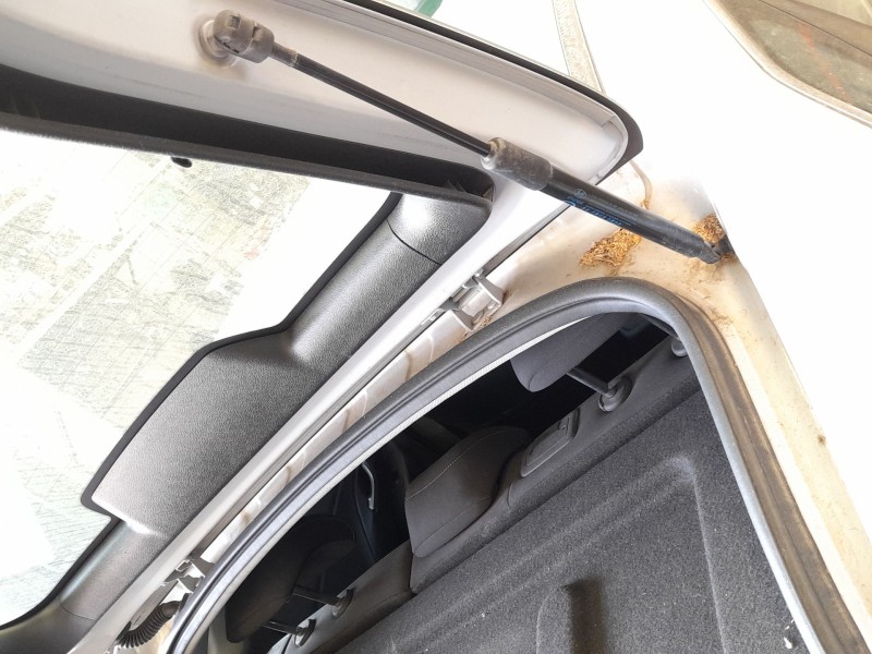 Recambio de amortiguadores maletero / porton para hyundai i30 fastback (pde, pden) 1.0 t-gdi referencia OEM IAM 73700G4700  