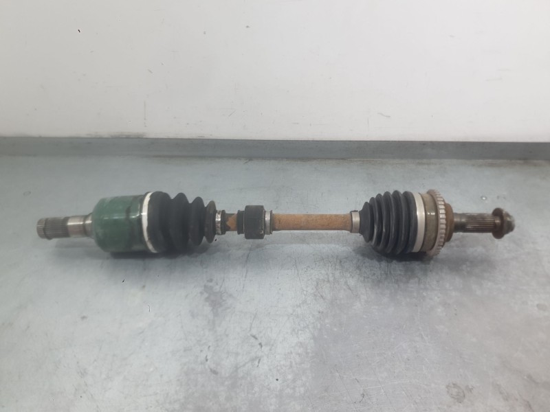 Recambio de transmision delantera izquierda para mazda 6 sedán (gg) 2.0 di (gg14) referencia OEM IAM GD402560XC  