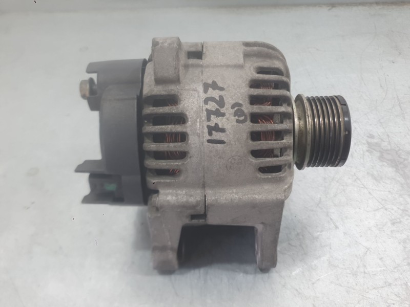 Recambio de alternador para renault megane ii (bm0/1_, cm0/1_) 1.5 dci (bm1e, cm1e) referencia OEM IAM 7711368356 8200667608 