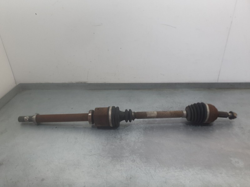 Recambio de transmision delantera derecha para renault megane ii (bm0/1_, cm0/1_) 1.5 dci (bm1e, cm1e) referencia OEM IAM 820047