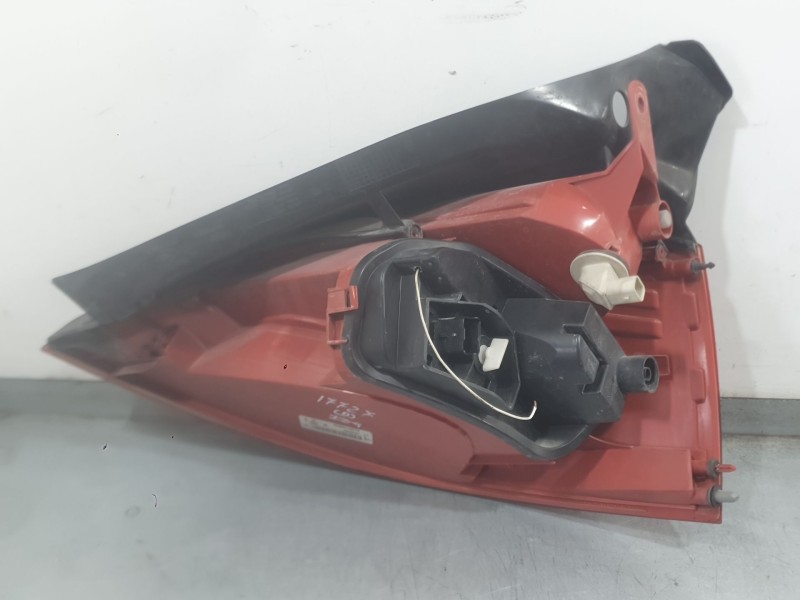 Recambio de piloto trasero izquierdo para renault megane ii (bm0/1_, cm0/1_) 1.5 dci (bm1e, cm1e) referencia OEM IAM 8200073236 