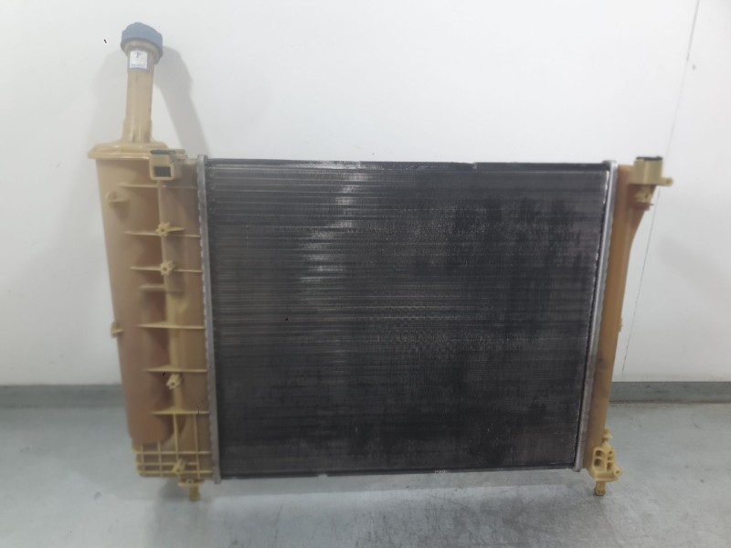 Recambio de radiador agua para ford ka (ru8) 1.2 referencia OEM IAM 1814153 C/ DEPOSITO DE EXPANSION 