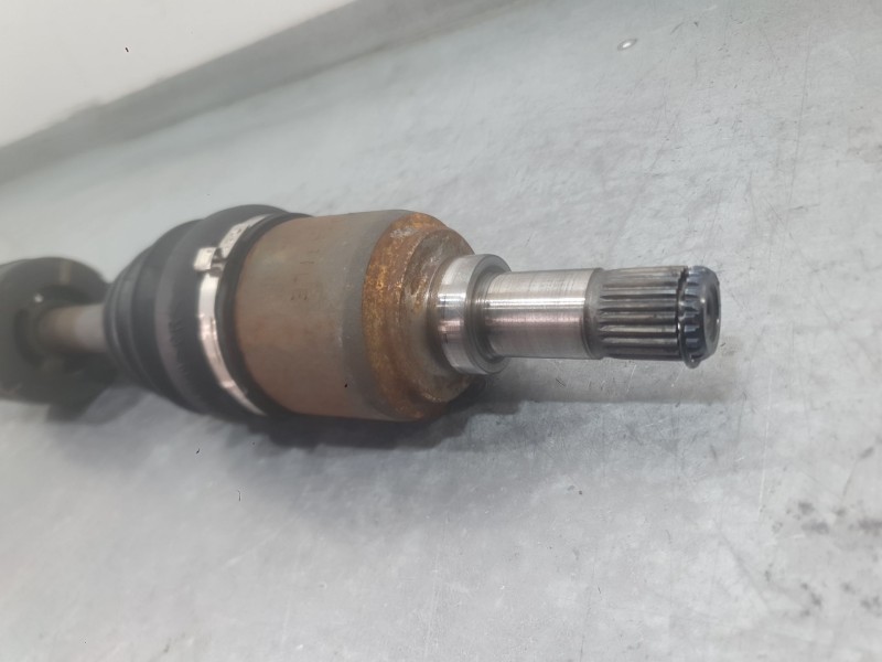 Recambio de transmision delantera derecha para ford ka (ru8) 1.2 referencia OEM IAM 1835992 1838401 