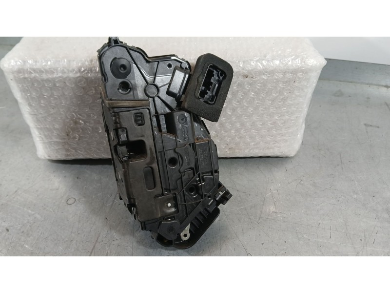 Recambio de cerradura puerta delantera izquierda para volkswagen polo vi (aw1, bz1, ae1) 1.0 tsi referencia OEM IAM 5TB837015E  