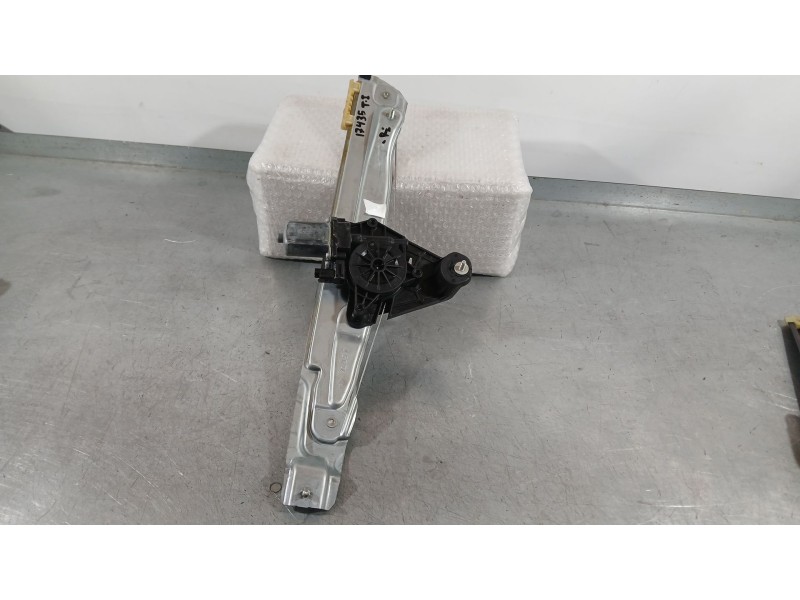 Recambio de elevalunas trasero izquierdo para dacia sandero iii 1.0 tce 90 referencia OEM IAM 827217099R  