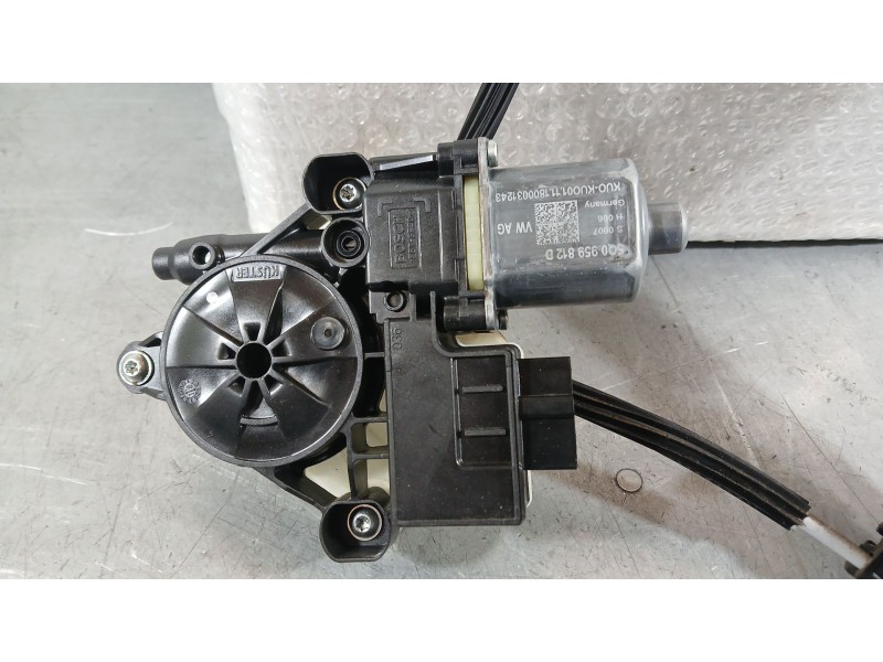 Recambio de elevalunas trasero derecho para volkswagen polo vi (aw1, bz1, ae1) 1.0 tsi referencia OEM IAM 2G6839462E  