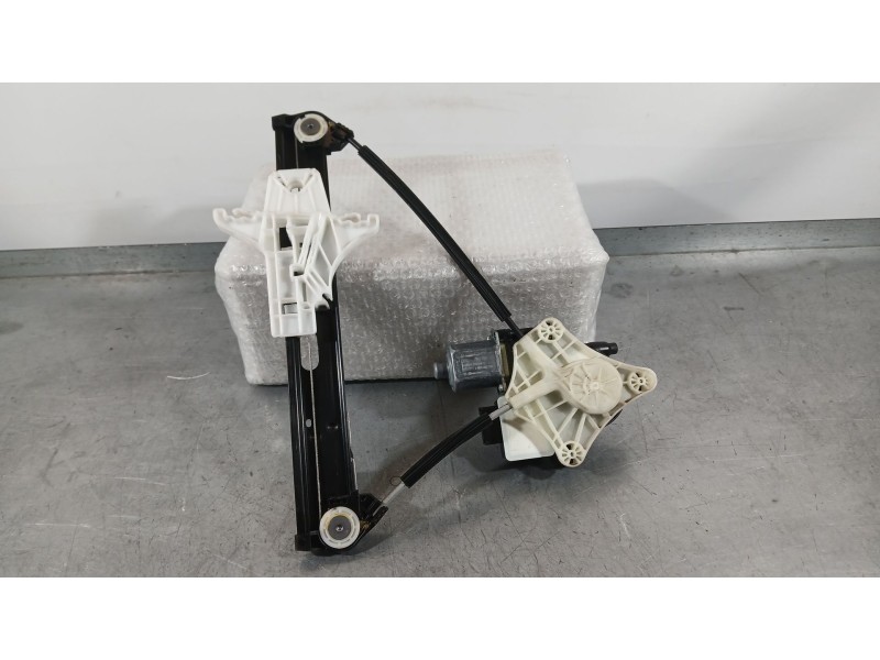 Recambio de elevalunas trasero derecho para volkswagen polo vi (aw1, bz1, ae1) 1.0 tsi referencia OEM IAM 2G6839462E  