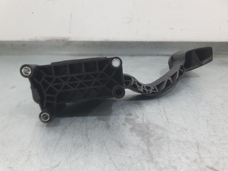 Recambio de potenciometro pedal para ford ka (ru8) 1.2 referencia OEM IAM 51893926  