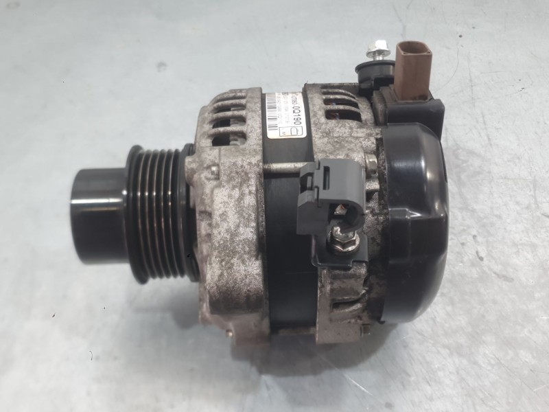 Recambio de alternador para toyota aygo (_b4_) 1.0 vvti (kgb40) referencia OEM IAM 270600Q190 270600Q180 