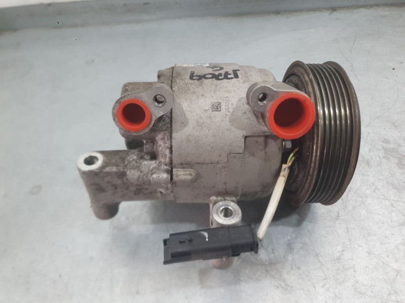 Recambio de compresor aire acondicionado para toyota aygo (_b4_) 1.0 vvti (kgb40) referencia OEM IAM 88310YV010  