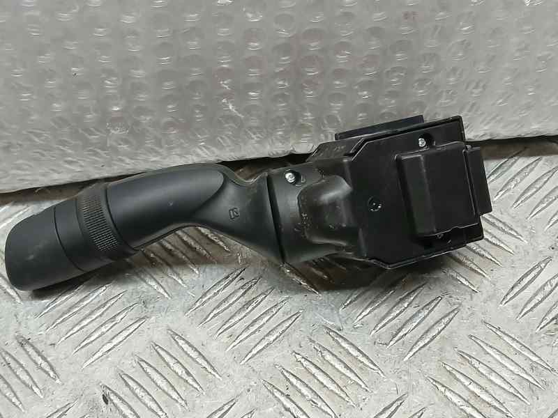 Recambio de mando limpia para toyota aygo x-cite referencia OEM IAM 02A6017J915  