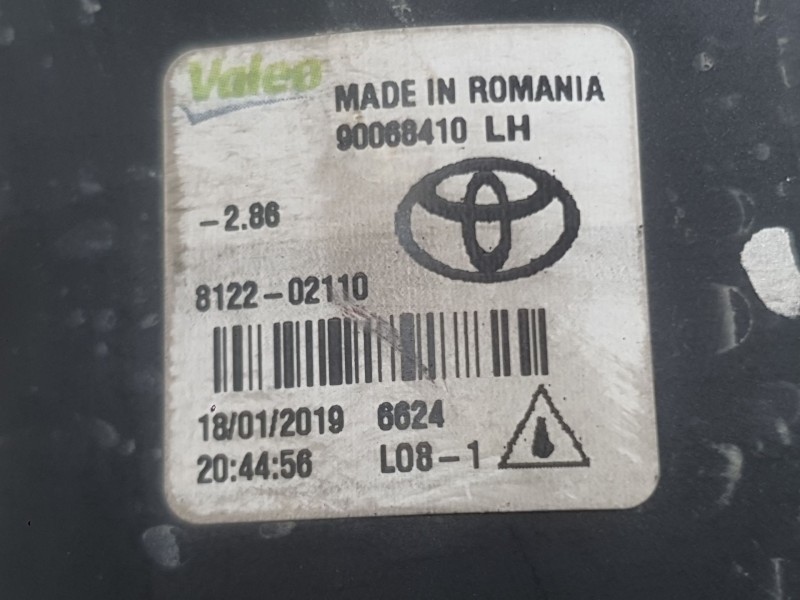 Recambio de faro antiniebla izquierdo para toyota aygo (_b4_) 1.0 vvti (kgb40) referencia OEM IAM 8122002110  