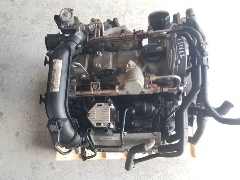Recambio de motor completo para volkswagen golf vi (5k1) 1.2 tsi referencia OEM IAM CBZB 03F100091A 024993