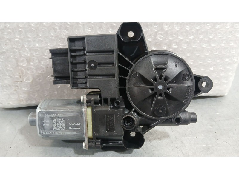 Recambio de motor elevalunas delantero derecho para volkswagen polo vi (aw1, bz1, ae1) 1.0 tsi referencia OEM IAM   
