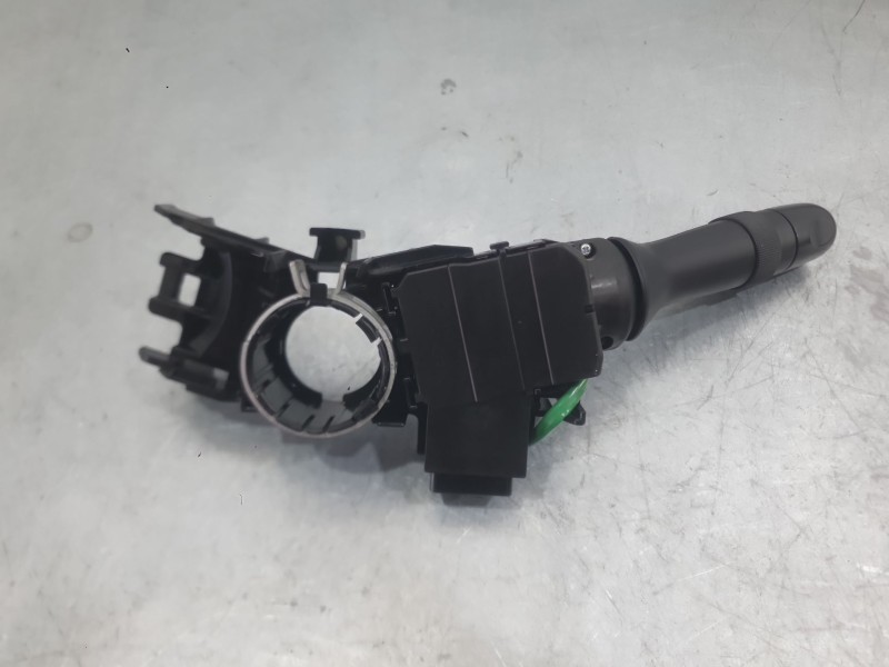 Recambio de mando luces y limpia para toyota aygo (_b4_) 1.0 vvti (kgb40) referencia OEM IAM 841400H040  846520H020