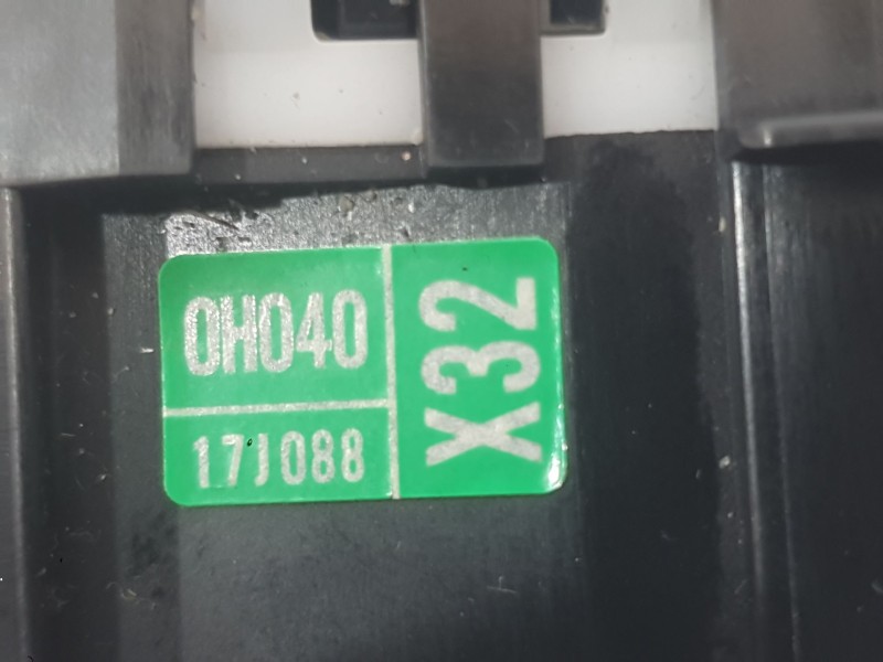 Recambio de mando luces y limpia para toyota aygo (_b4_) 1.0 vvti (kgb40) referencia OEM IAM 841400H040  846520H020