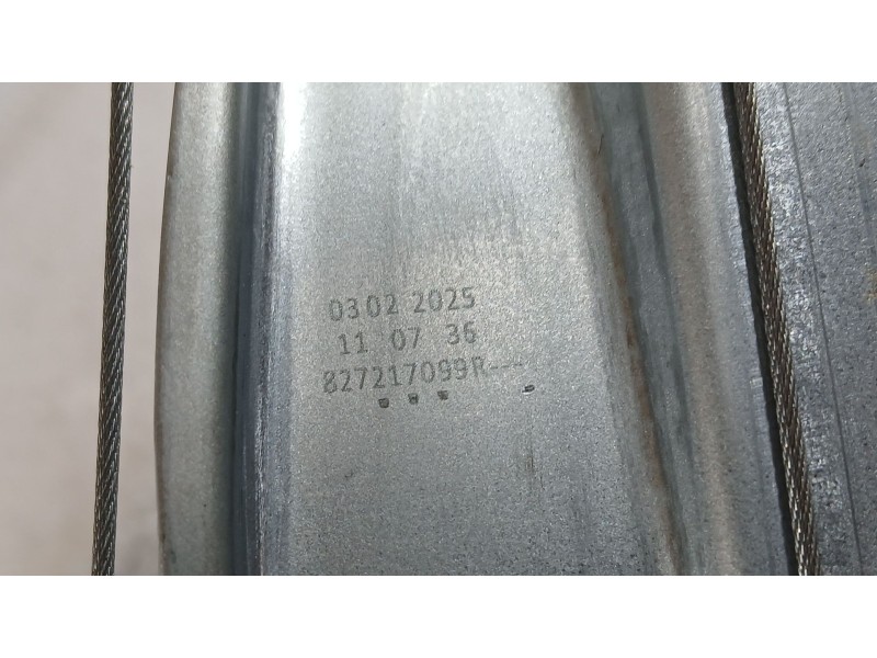 Recambio de elevalunas trasero izquierdo para dacia sandero iii 1.0 tce 90 referencia OEM IAM 827217099R 2 PINS 