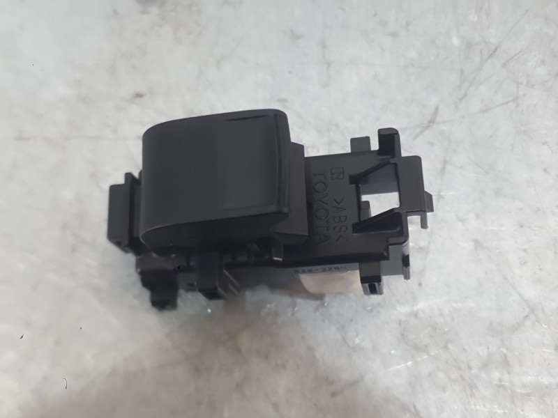 Recambio de mando elevalunas delantero derecho para toyota aygo (_b4_) 1.0 vvti (kgb40) referencia OEM IAM 848100D030  