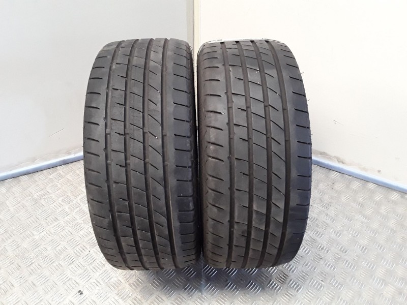 Recambio de neumatico pareja para neumaticos reutilizados - referencia OEM IAM 225451794Y LASSA 225/45/17/94Y