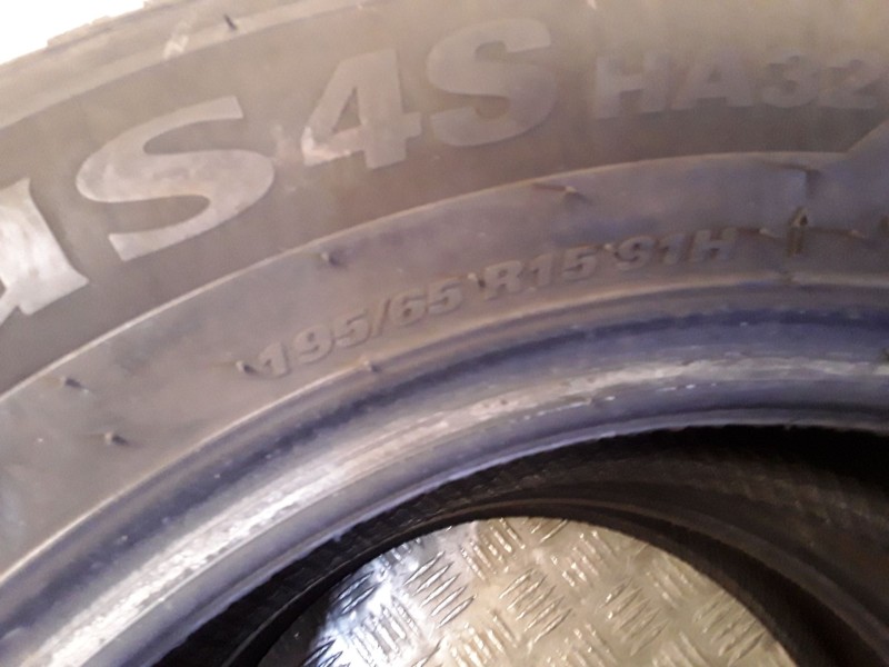 Recambio de neumatico pareja para neumaticos reutilizados - referencia OEM IAM 195651591H KUMHO 195/65/15/91H