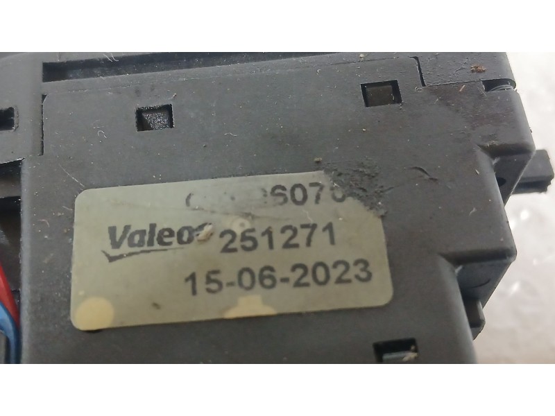 Recambio de mando luces para peugeot partner monospace (5_, g_) 1.9 d referencia OEM IAM   
