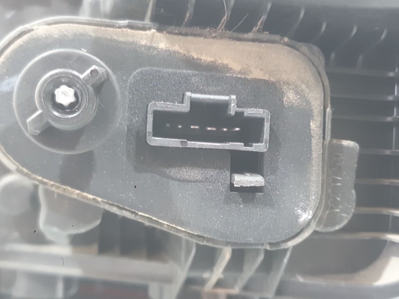 Recambio de piloto trasero izquierdo para citroën c-elysee (dd_) 1.6 bluehdi 100 referencia OEM IAM 9817303780  