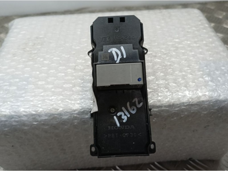 Recambio de mando elevalunas delantero izquierdo para honda civic lim.5 (fk) 1.5 sport referencia OEM IAM 83595TGGG620BLK  