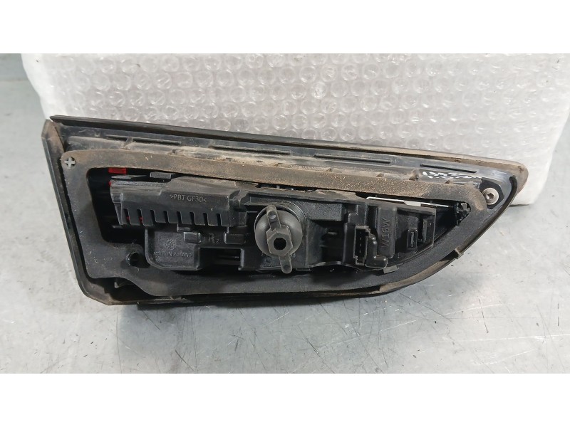 Recambio de piloto trasero derecho interior para opel astra k (b16) 1.4 turbo (68) referencia OEM IAM 39098795  