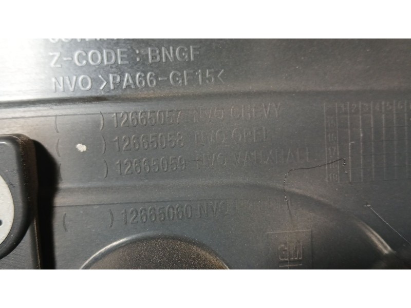 Recambio de tapa motor para opel astra k (b16) 1.4 turbo (68) referencia OEM IAM 12687758  